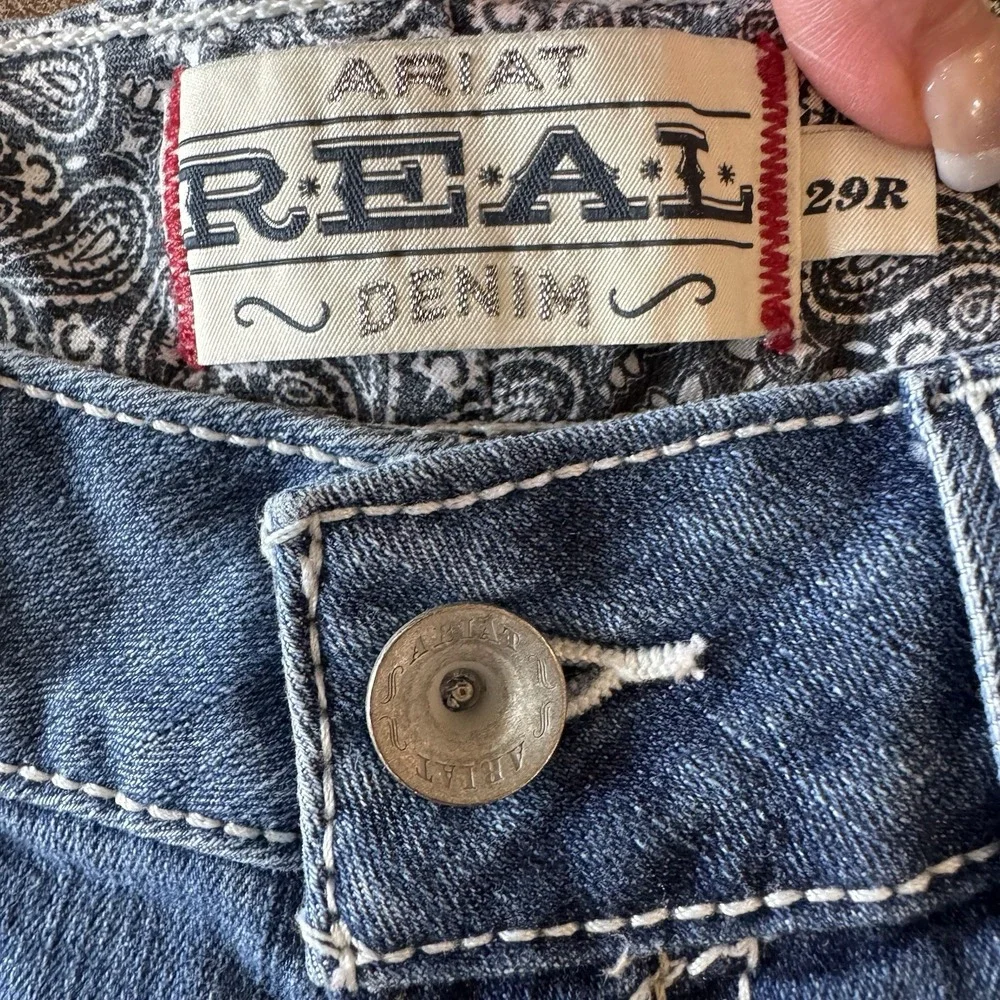 Ariat REAL Denim Bermuda Shorts Womens 29R Western Studded Stretch Denim